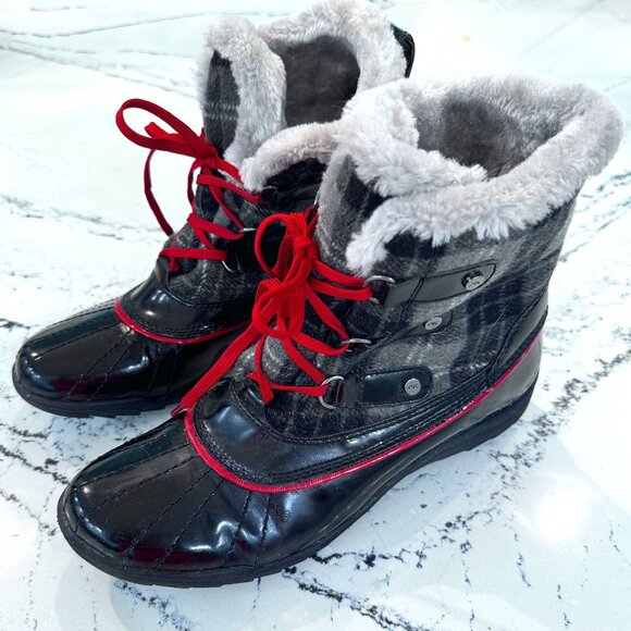 Anne Klein Sport Gailla Snow Boot Black with Gray Tartan and Red Accents Size 11 - Picture 1 of 6
